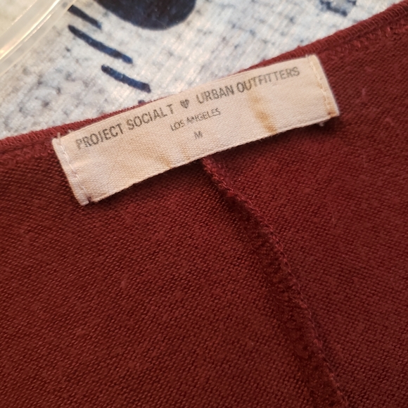 Project Social T Wilshire Tunic Sweater Maroon Med - Picture 4 of 5